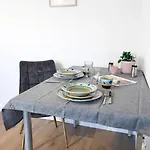 Frisch Renoviertes 2 Appartement